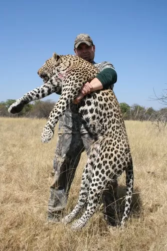 African hunt 9